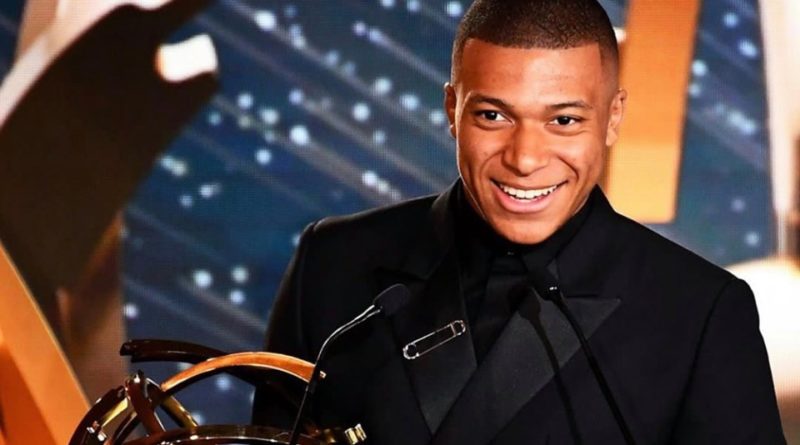 Kylian Mbappé lors de la remise des trophées ce dimanche