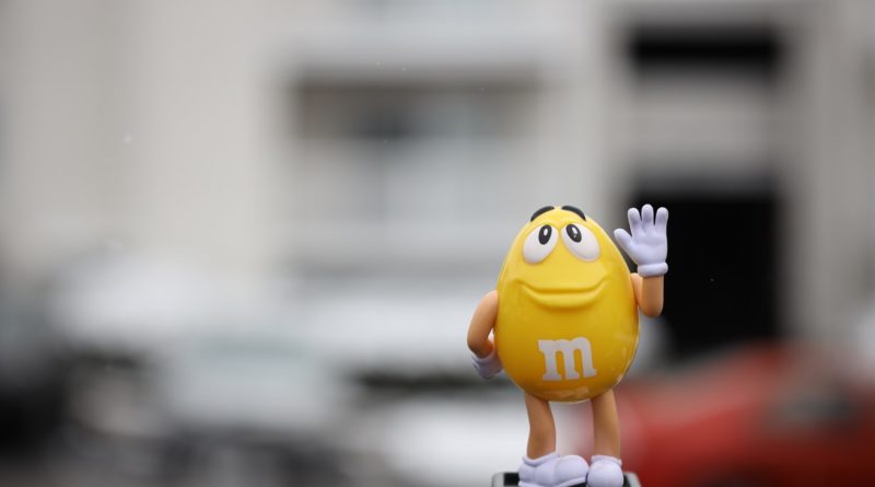 M&M jaune